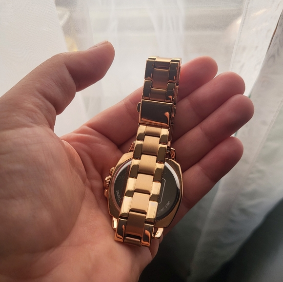 Womens boyfriend watch